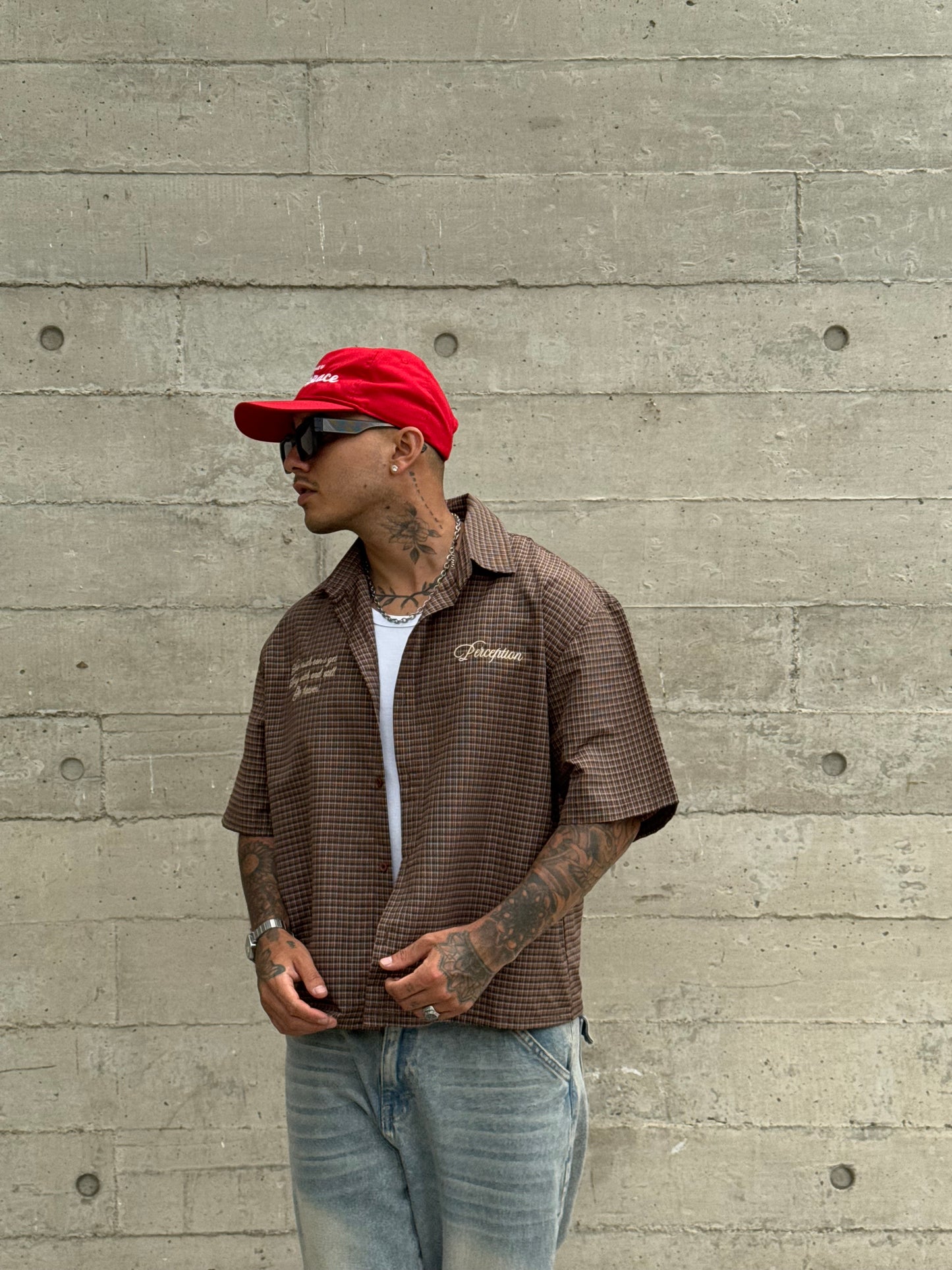 CAMISA BROWN PICTURES